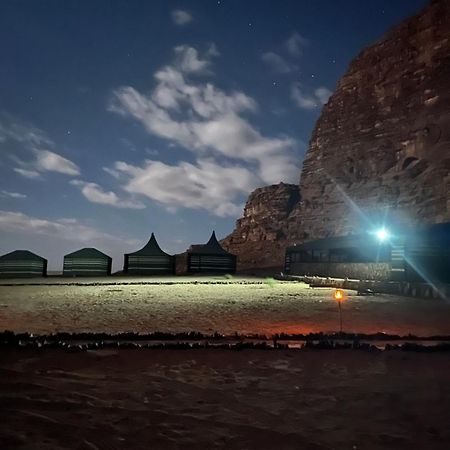 Desert Stars Rum Camp Wadi Rum Zewnętrze zdjęcie